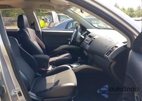 2010 Mitsubishi Outlander Xls из США, поврежденный, VIN JA4JT4AX8AZ016386